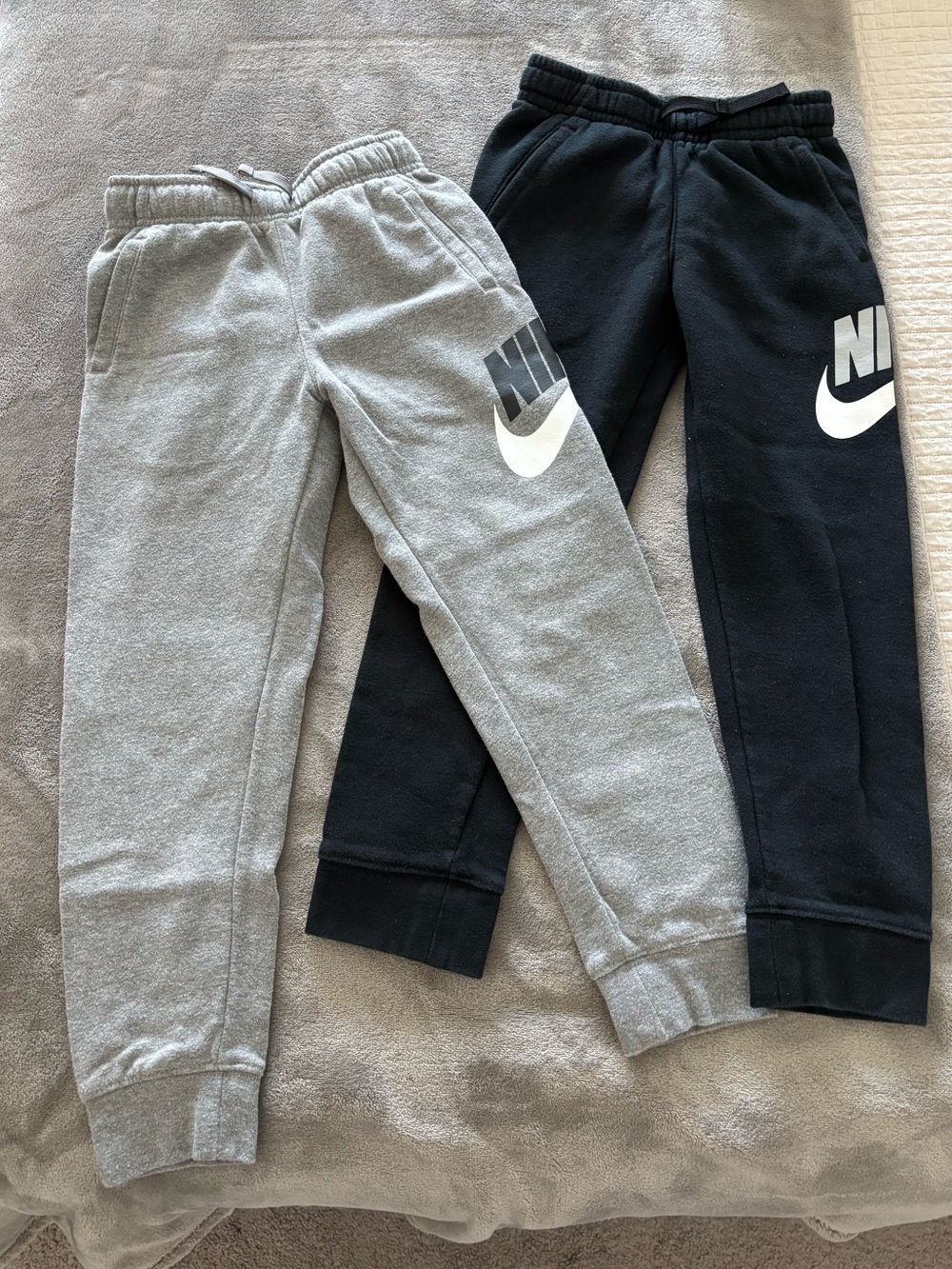 Nike Little Kids Club Fleece Jogger Bundle - Size 7